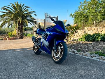 Yamaha R6 2005