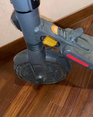 Monopattino Elettrico Ninebot Segway Modello E45E