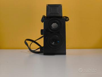 Lomografica con obiettivo dall'alto - DIY