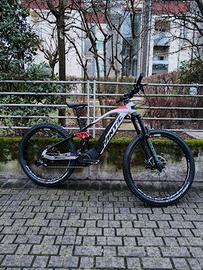 Fantic XMF 1.7 e-MTB 720Wh – 544 km – Tagliandata 