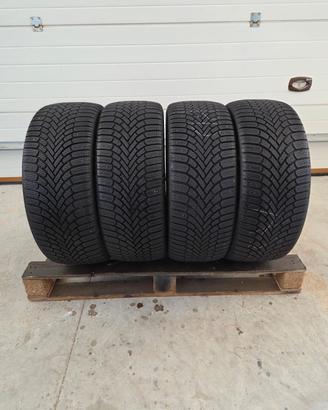 4 gomme Bridgestone 225 50 18 Invernali seminuove
