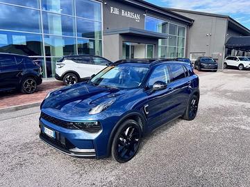 Lynk & Co 01 1.5 td phev auto