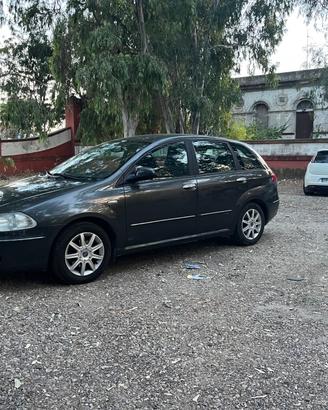 Fiat Croma 1.9 Multijet Active