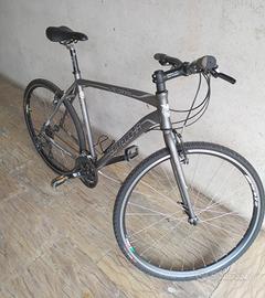 bici trekking Bottecchia  alluminio 