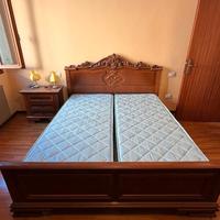 Letto, rete e comodini