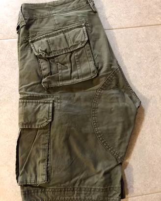 Bermuda uomo con tasche