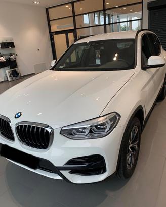 BMW X3 sDrive18d automatica con garanzia BMW