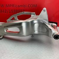 FORCELLONE POSTERIORE HONDA CBR 1000 2004 2005 RR