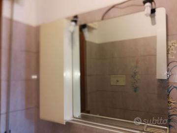 Armadietto e specchiera per bagno CHIAVARI