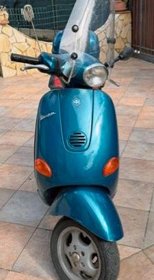 Vespa Piaggio Et2 