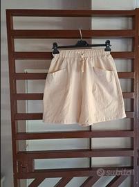 Bermuda beige, in cotone, nuovissima