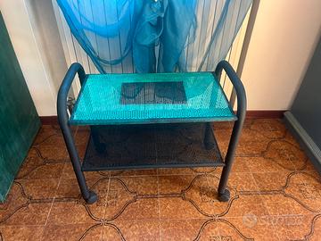 Porta tv, stereo, piante, piatti