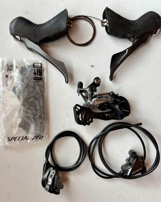 Gruppo Gravel Shimano GRX 810