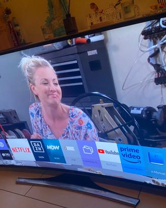 Smart tv curva Samsung 55” uhd 4 k