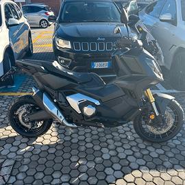 Honda XADV 750