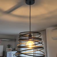 Elegante lampadario moderno nero