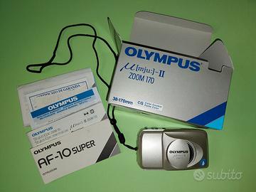 Macchina fotografica vintage Olympus Miu II