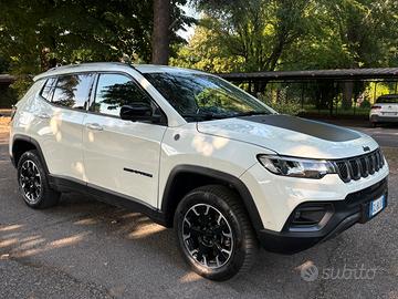 Jeep compass ll 1.3 turbo t4 phev trailhawk 4xe