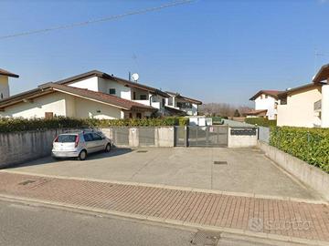 APPARTAMENTO BICAMERE + STUDIO CON GARAGE