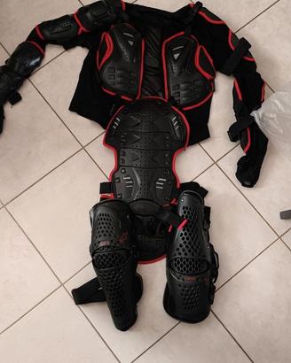 Abbigliamento enduro/motard