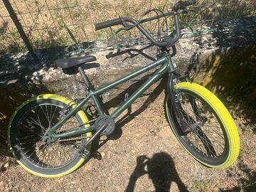 Bici bmx Wipe (da ritirare, zona Arezzo)