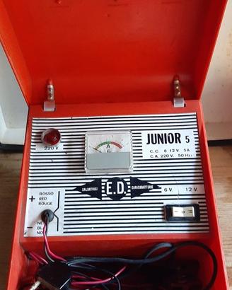 CARICATORE batterie auto e furgoni