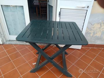 tavola in plastica