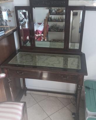 toilette petineuse antica