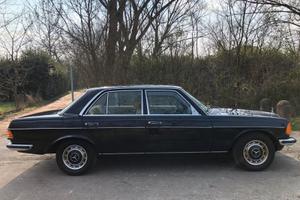 Mercedes 280EW123-Automatic-Clima-146115km-ASI-GPL