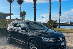 Volkswagen tiguan R Line