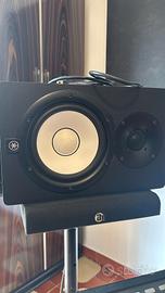 Yamaha HS7 studio monitors