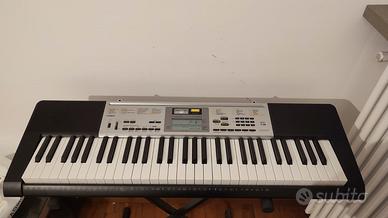Pianoforte Casio LK-260 - Come Nuovo