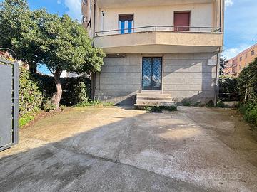 Ristrutturato nei pressi di Piazza Crispi