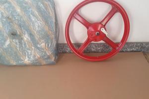 Cerchio in lega Piaggio a 4 razze da 16" per Ciao