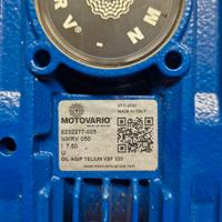 RIDUTTORE MOTOVARIO 1 : 7,5