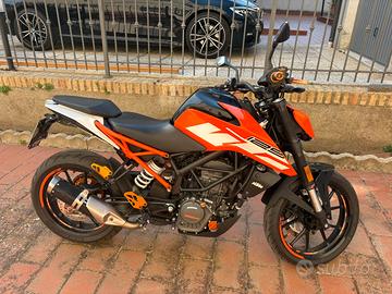 KTM 125 Duke 2017
