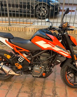 KTM 125 Duke 2017