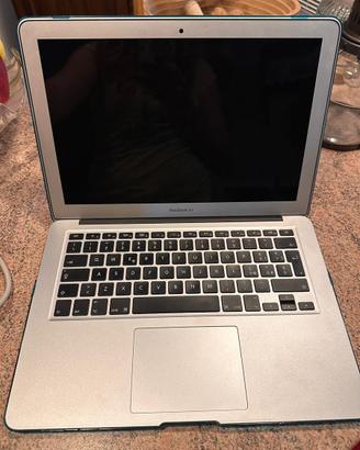 MacBook Air 13