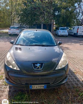 Peugeot 206 plus 2011