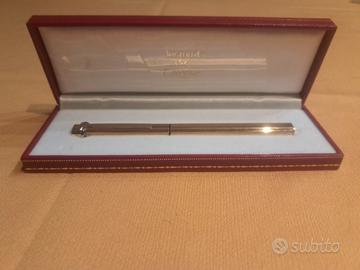 Le must de cartier penna