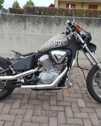 HONDA Shadow BOBBER 