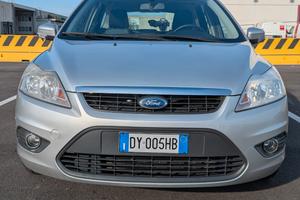 FORD FOCUS 2010