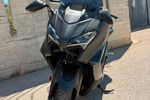 Yamaha tmax 2025