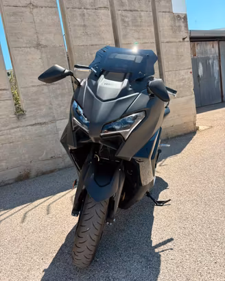 Yamaha tmax 2025