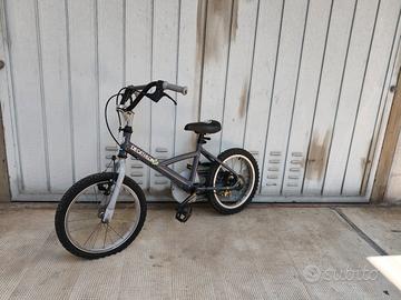bicicletta BMX