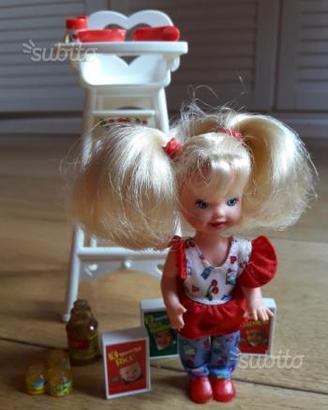Barbie shelly eatin'fun