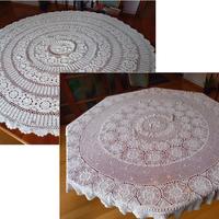 Copritavolo centrino all'uncinetto fatto a mano