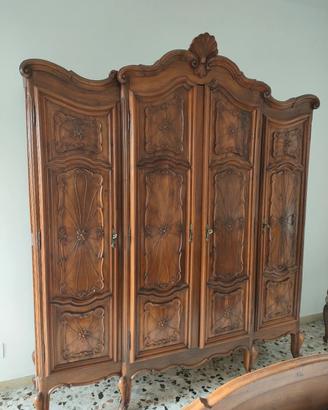 Armadio stile barocco Piemontese