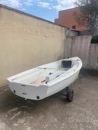 Barca “lancia” vetroresina con carrello.