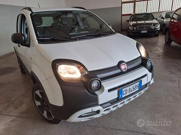 Fiat Panda 1.0 FireFly S&S Hybrid City Cross